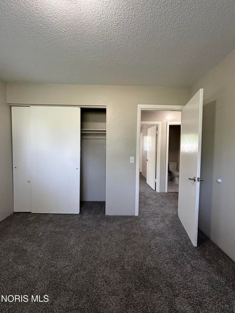 Tiny photo for 554 Williamsville Avenue, Toledo, OH 43609 (MLS # 10010026)