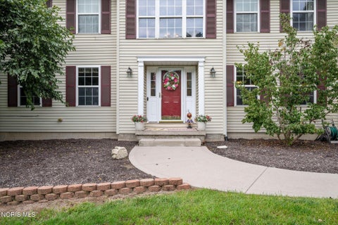 Tiny photo for 1522 County Road B, Swanton, OH 43558 (MLS # 10013965)