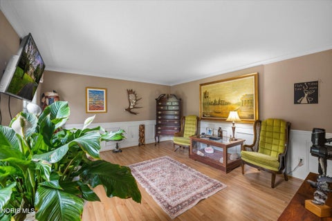 Tiny photo for 1522 County Road B, Swanton, OH 43558 (MLS # 10013965)