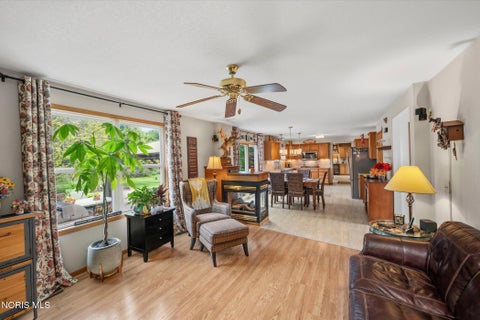 Tiny photo for 1522 County Road B, Swanton, OH 43558 (MLS # 10013965)