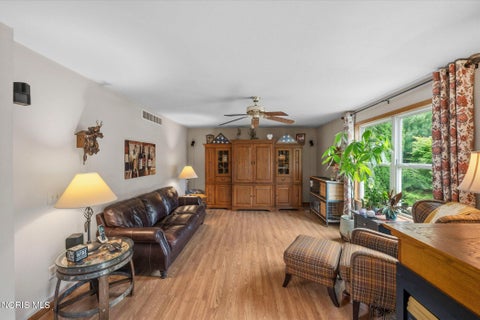 Tiny photo for 1522 County Road B, Swanton, OH 43558 (MLS # 10013965)