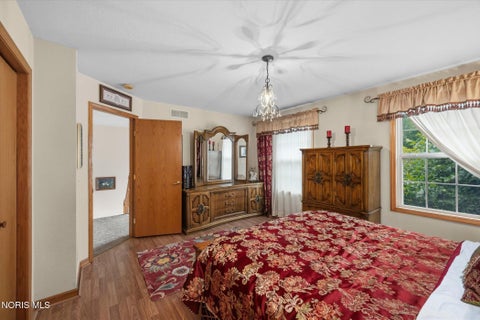 Tiny photo for 1522 County Road B, Swanton, OH 43558 (MLS # 10013965)