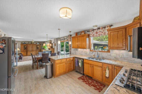 Tiny photo for 1522 County Road B, Swanton, OH 43558 (MLS # 10013965)