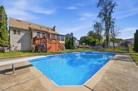Tiny photo for 3733 Rye Hill Lane, Sylvania, OH 43560 (MLS # 10011640)