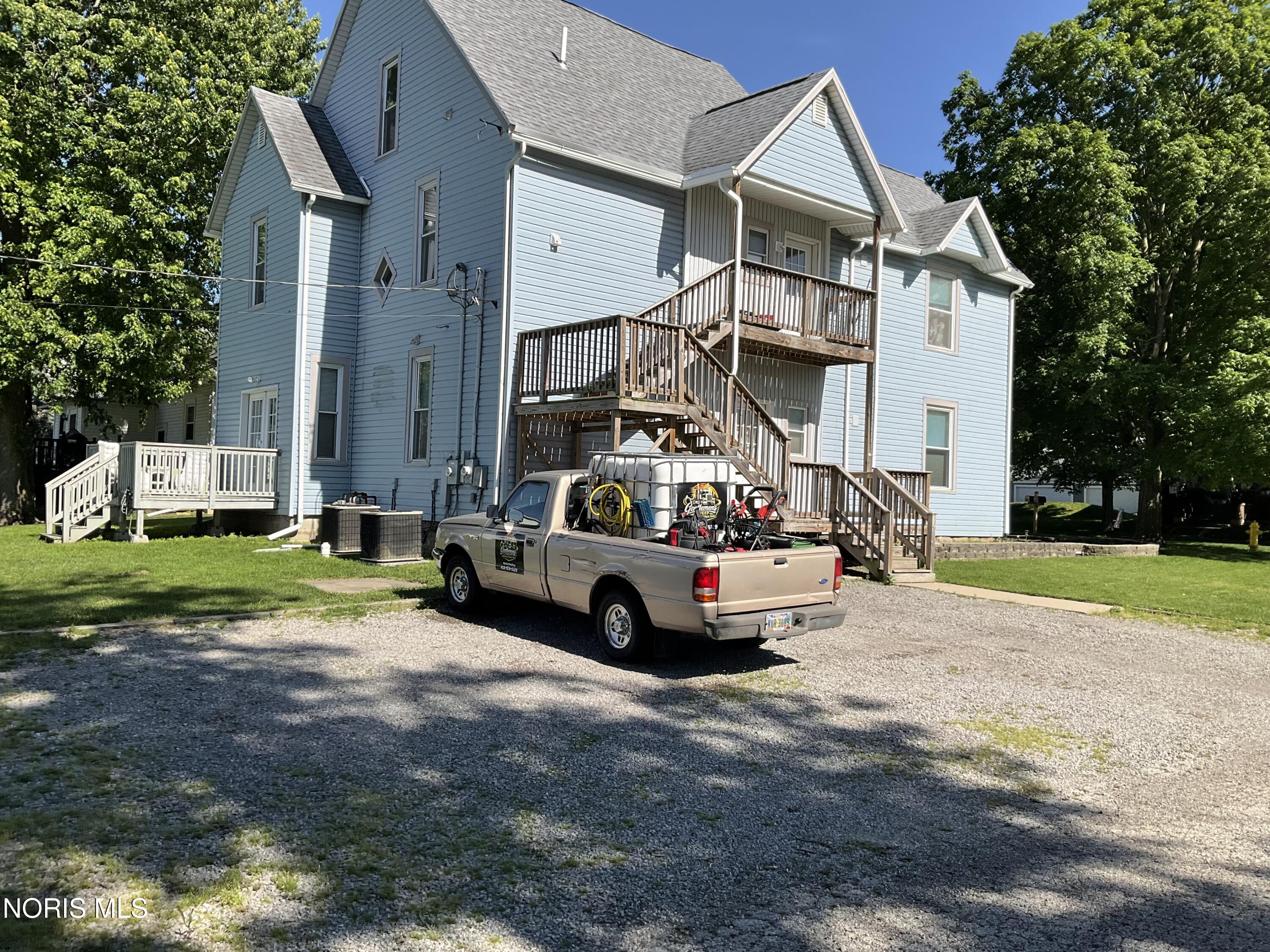 220 W Main Street