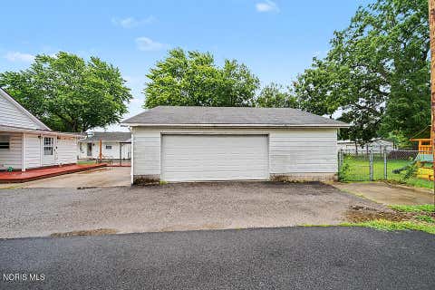 Tiny photo for 533 Hull Avenue, Findlay, OH 45840 (MLS # 10010901)