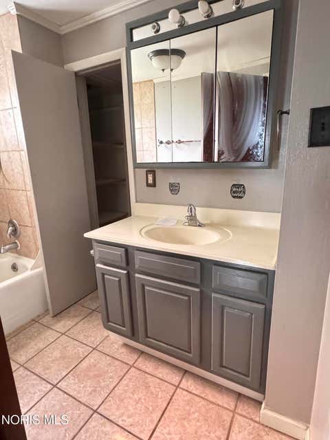 Tiny photo for 712 Daggett Avenue, Napoleon, OH 43545 (MLS # 10011238)