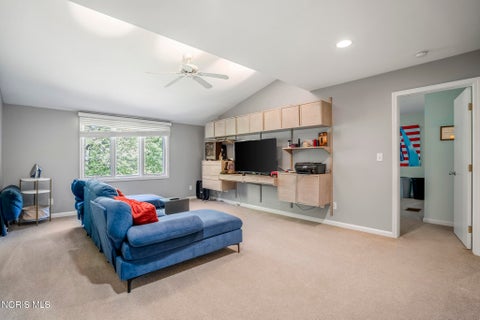 Tiny photo for 2242 Dundas Road, Ottawa Hills, OH 43606 (MLS # 10013678)