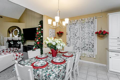 Tiny photo for 17 Stone Oak Boulevard, Holland, OH 43528 (MLS # 10001973)