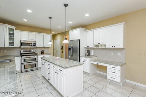 Tiny photo for 17 Stone Oak Boulevard, Holland, OH 43528 (MLS # 10001973)