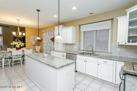 Tiny photo for 17 Stone Oak Boulevard, Holland, OH 43528 (MLS # 10001973)