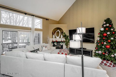 Tiny photo for 17 Stone Oak Boulevard, Holland, OH 43528 (MLS # 10001973)