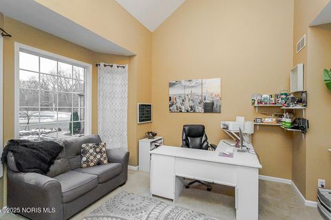 Tiny photo for 17 Stone Oak Boulevard, Holland, OH 43528 (MLS # 10001973)