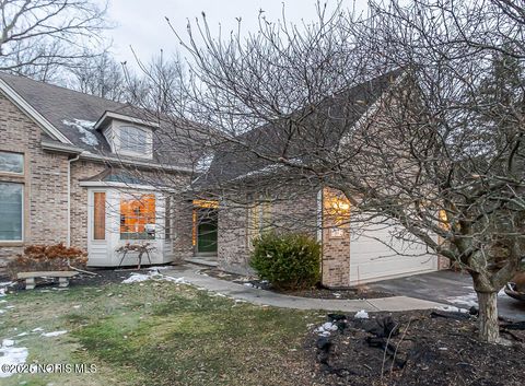 Photo of 17 Stone Oak Boulevard, Holland, OH 43528 (MLS # 10001973)