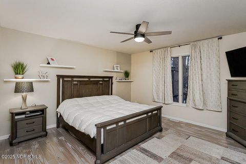 Tiny photo for 17 Stone Oak Boulevard, Holland, OH 43528 (MLS # 10001973)