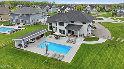 Tiny photo for 4225 Thornbury Court, Perrysburg, OH 43551 (MLS # 10007714)