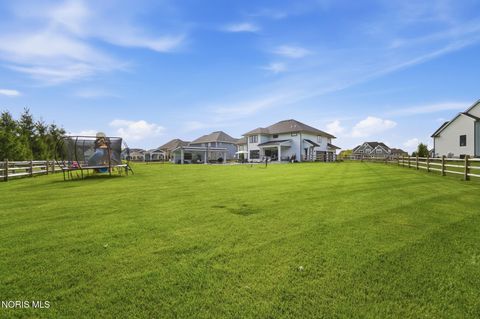 Tiny photo for 4225 Thornbury Court, Perrysburg, OH 43551 (MLS # 10007714)