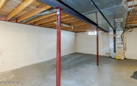 Tiny photo for 1137 Bedford Woods Drive, Toledo, OH 43615 (MLS # 10002849)