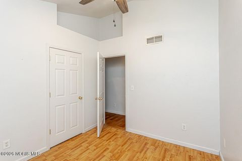 Tiny photo for 1137 Bedford Woods Drive, Toledo, OH 43615 (MLS # 10002849)