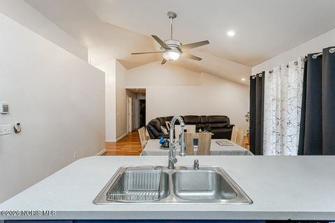 Tiny photo for 1137 Bedford Woods Drive, Toledo, OH 43615 (MLS # 10002849)