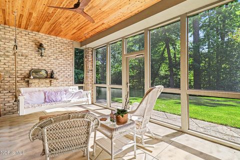 Tiny photo for 3401 Swan Ridge Lane, Maumee, OH 43537 (MLS # 10008840)