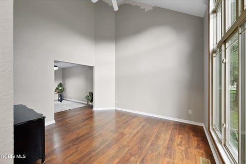 Tiny photo for 548 Fox View Court, Perrysburg, OH 43551 (MLS # 10013475)