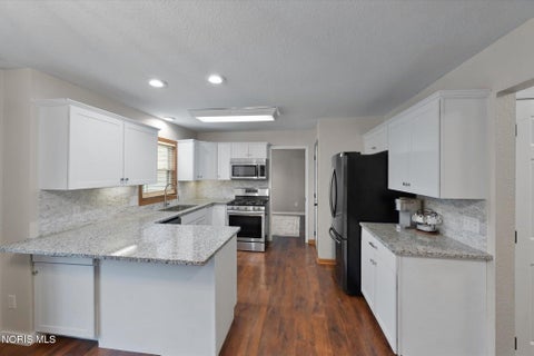 Tiny photo for 548 Fox View Court, Perrysburg, OH 43551 (MLS # 10013475)