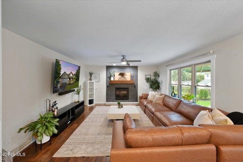 Tiny photo for 548 Fox View Court, Perrysburg, OH 43551 (MLS # 10013475)