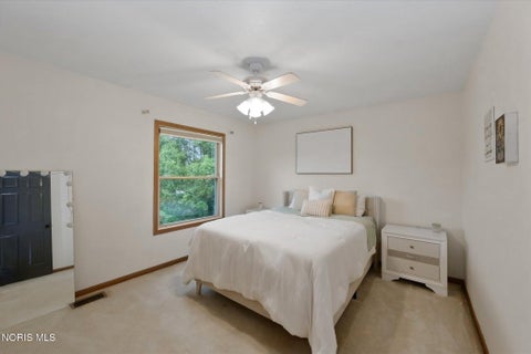 Tiny photo for 548 Fox View Court, Perrysburg, OH 43551 (MLS # 10013475)