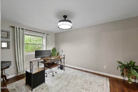 Tiny photo for 548 Fox View Court, Perrysburg, OH 43551 (MLS # 10013475)