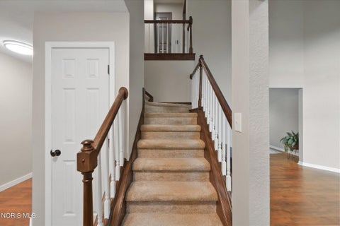 Tiny photo for 548 Fox View Court, Perrysburg, OH 43551 (MLS # 10013475)