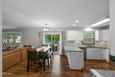 Tiny photo for 548 Fox View Court, Perrysburg, OH 43551 (MLS # 10013475)