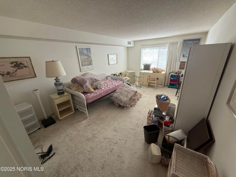 Tiny photo for 4343 W Bancroft Street #Apt 3l, Ottawa Hills, OH 43615 (MLS # 10000346)