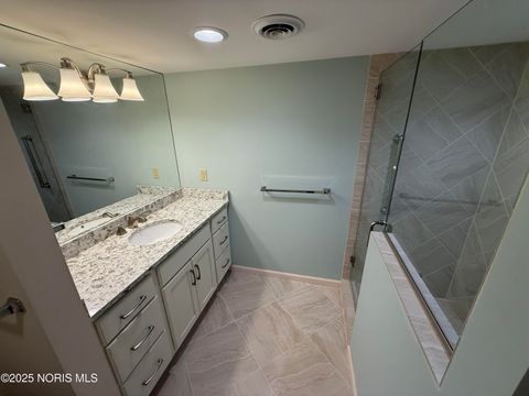 Tiny photo for 4343 W Bancroft Street #Apt 3l, Ottawa Hills, OH 43615 (MLS # 10000346)