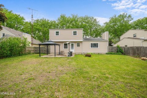 Tiny photo for 5702 Westview Drive, Sylvania, OH 43560 (MLS # 10008203)