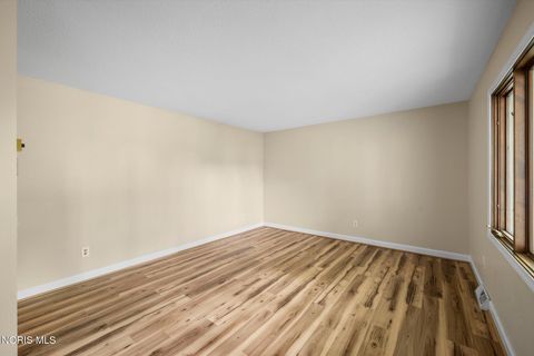 Tiny photo for 5702 Westview Drive, Sylvania, OH 43560 (MLS # 10008203)