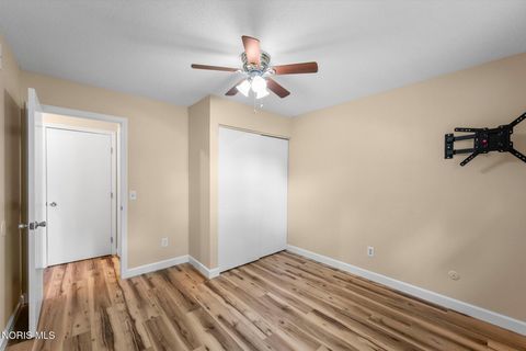Tiny photo for 5702 Westview Drive, Sylvania, OH 43560 (MLS # 10008203)