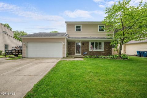 Photo of 5702 Westview Drive, Sylvania, OH 43560 (MLS # 10008203)
