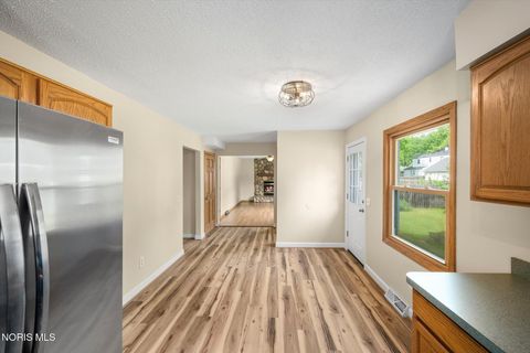 Tiny photo for 5702 Westview Drive, Sylvania, OH 43560 (MLS # 10008203)