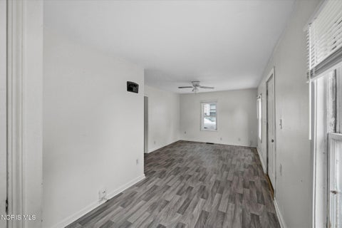 Tiny photo for 649 Elysian Avenue, Toledo, OH 43607 (MLS # 10013366)