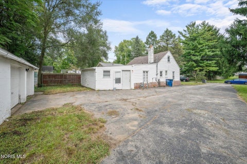 Tiny photo for 649 Elysian Avenue, Toledo, OH 43607 (MLS # 10013366)