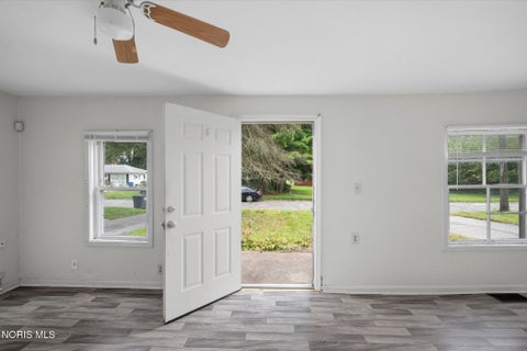 Tiny photo for 649 Elysian Avenue, Toledo, OH 43607 (MLS # 10013366)