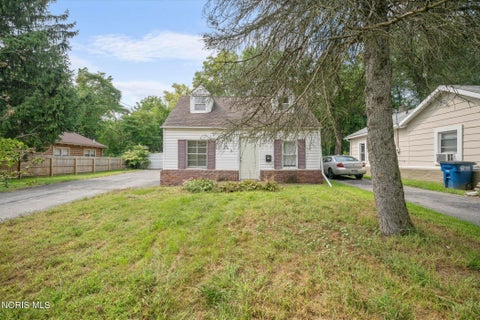 Tiny photo for 649 Elysian Avenue, Toledo, OH 43607 (MLS # 10013366)