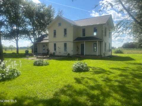 Homes For Sale - 11317 Roachton Road<br/> Perrysburg, OH 43551