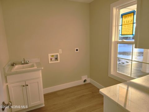 Tiny photo for 25240 John F. Mccarthy Way #157, Perrysburg, OH 43551 (MLS # 10003178)