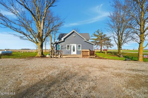 Photo of 7429 County Road K2, Malinta, OH 43535 (MLS # 10004877)