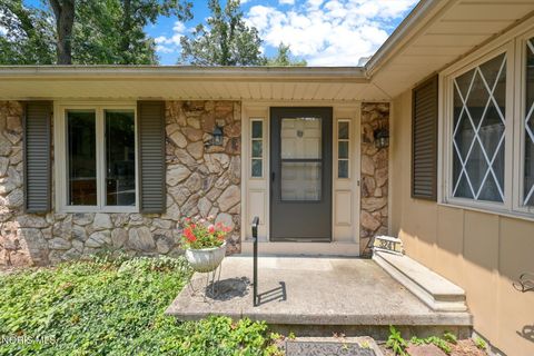 Tiny photo for 3241 Woodbrook Road, Toledo, OH 43617 (MLS # 10010491)