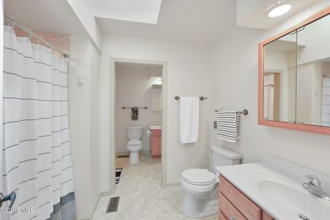 Tiny photo for 3241 Woodbrook Road, Toledo, OH 43617 (MLS # 10010491)