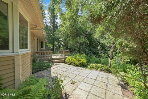 Tiny photo for 3241 Woodbrook Road, Toledo, OH 43617 (MLS # 10010491)