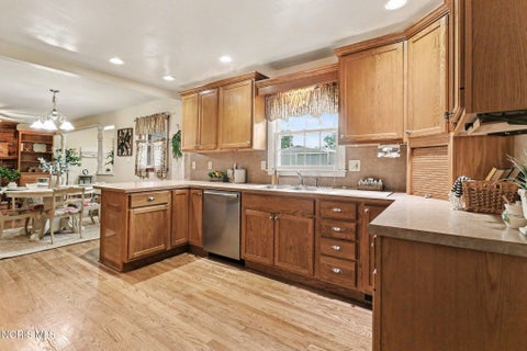 Tiny photo for 709 S Teachout Road, Curtice, OH 43412 (MLS # 10014141)